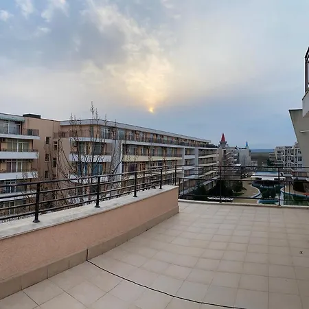 Rustic Apartman
